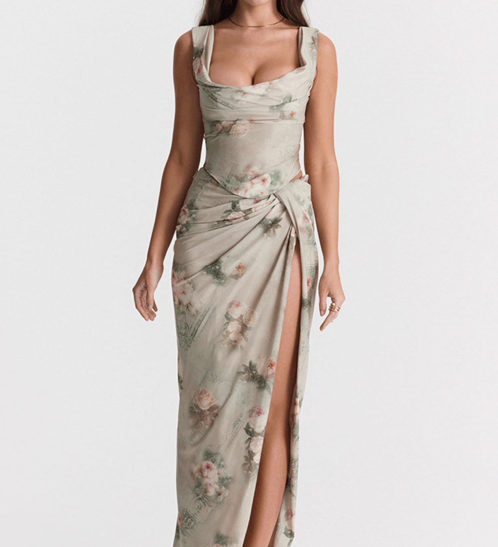 Ivelle | Haljina s Irezom i Raskidom